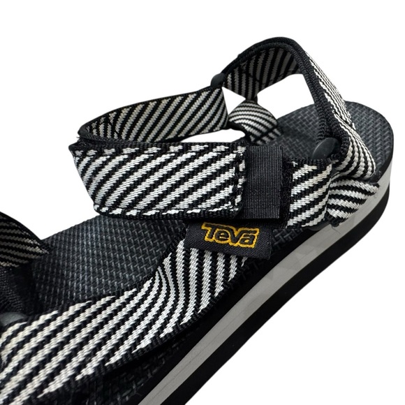 Women’s Teva Flatform Black & White Platform Ankle Strap Sandals: Size 10 - Picture 8 of 10